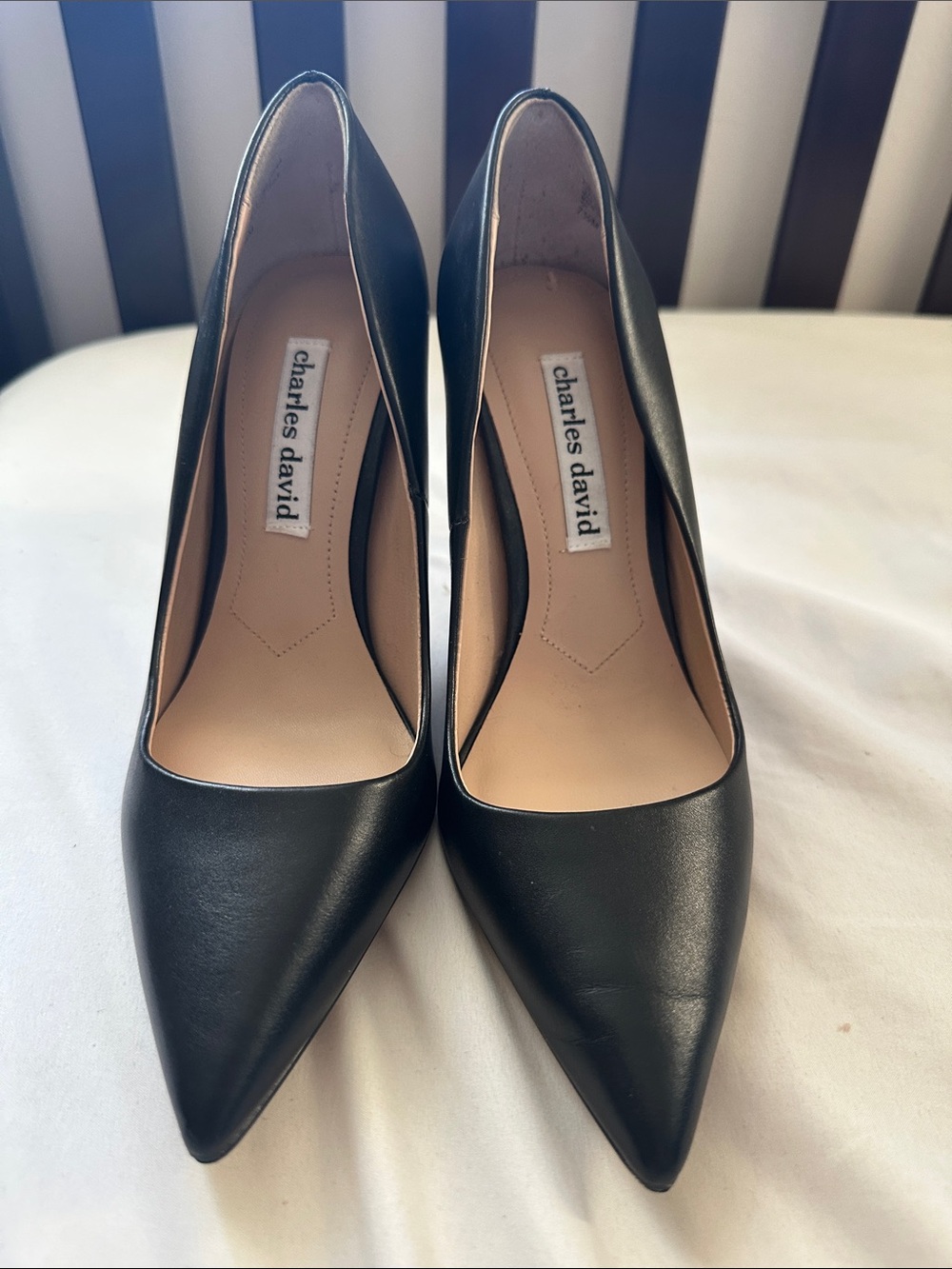 Charles David Black Pointed Leather Pumps